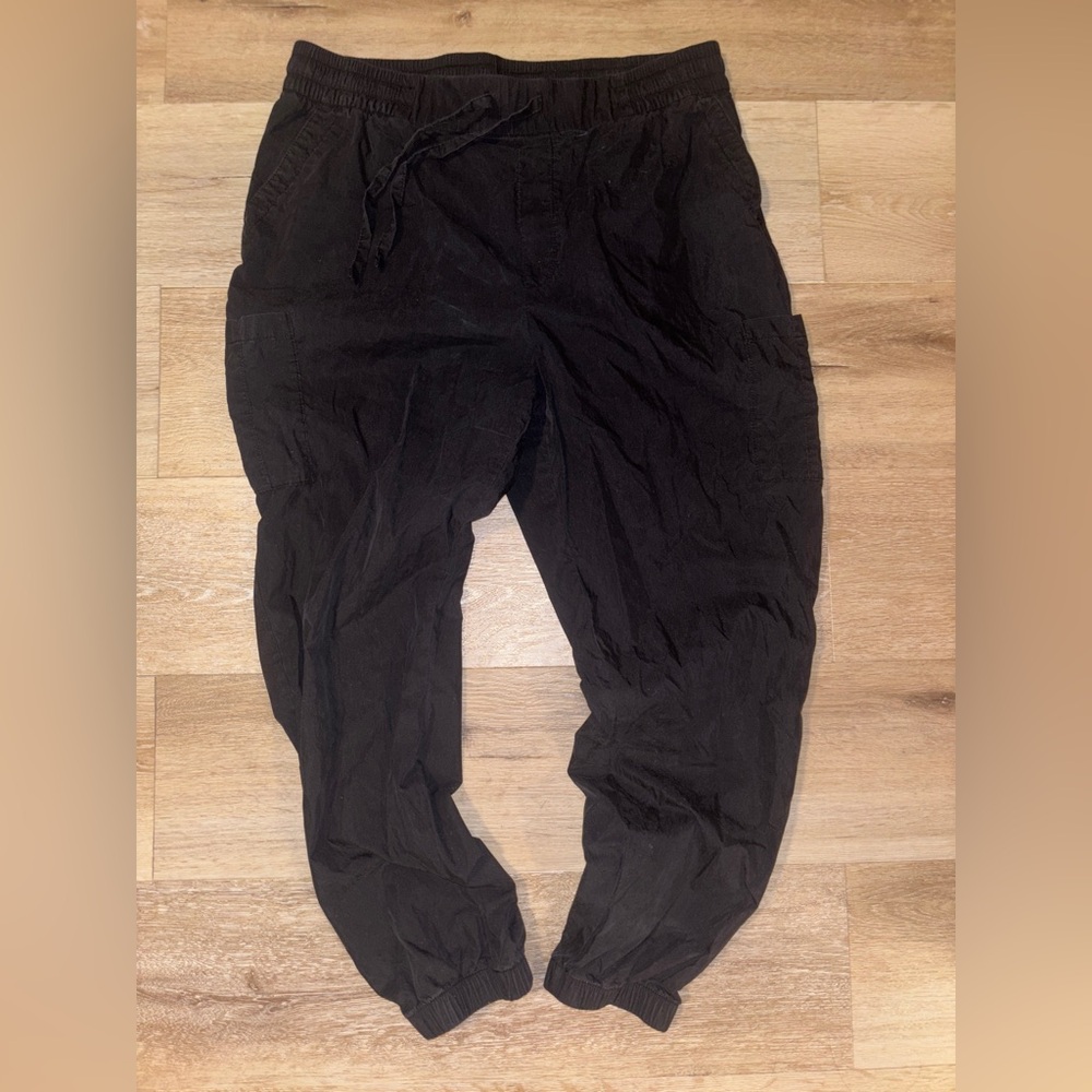 Old Navy Black Tapered Joggers – Size Large